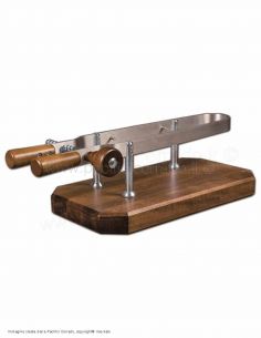 Sanelli - Ferma prosciutto in acciaio inox con base in noce 2